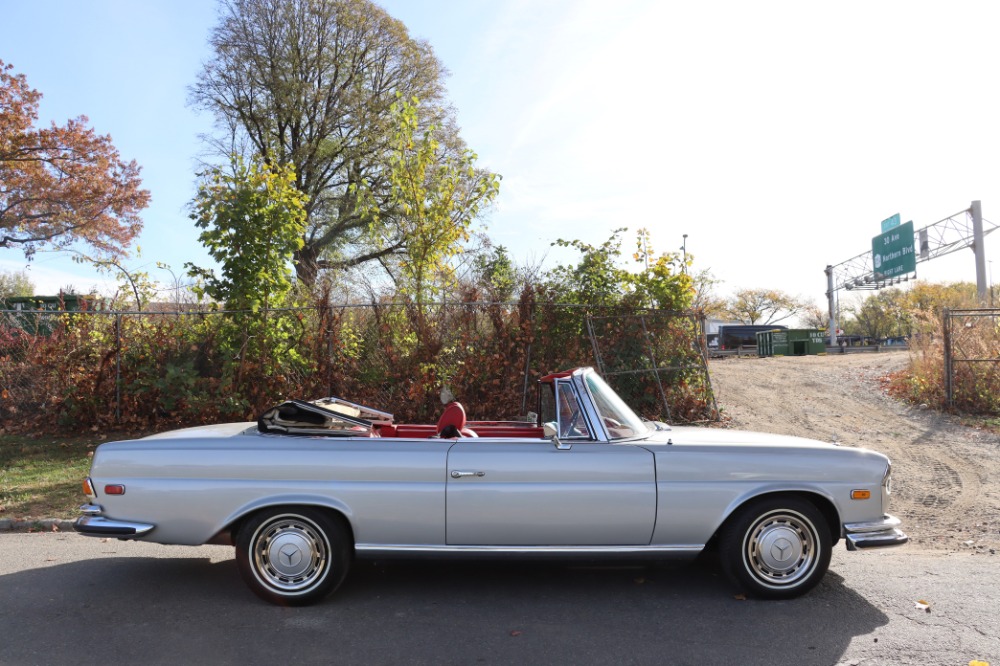 1971 Mercedes-Benz 280SE 3.5