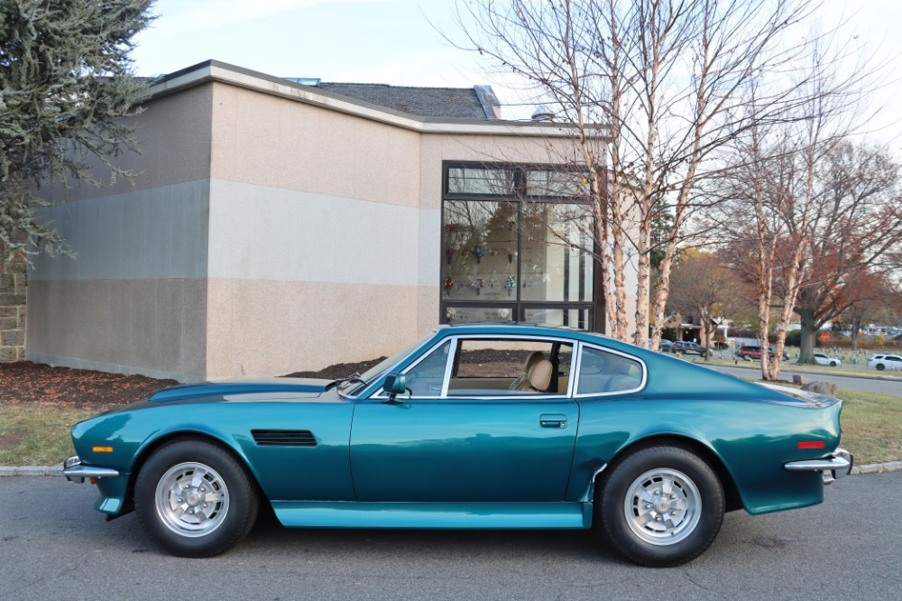 1976 Aston Martin V8