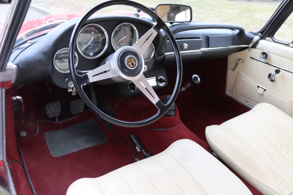 1963 Alfa Romeo 2600 Spider