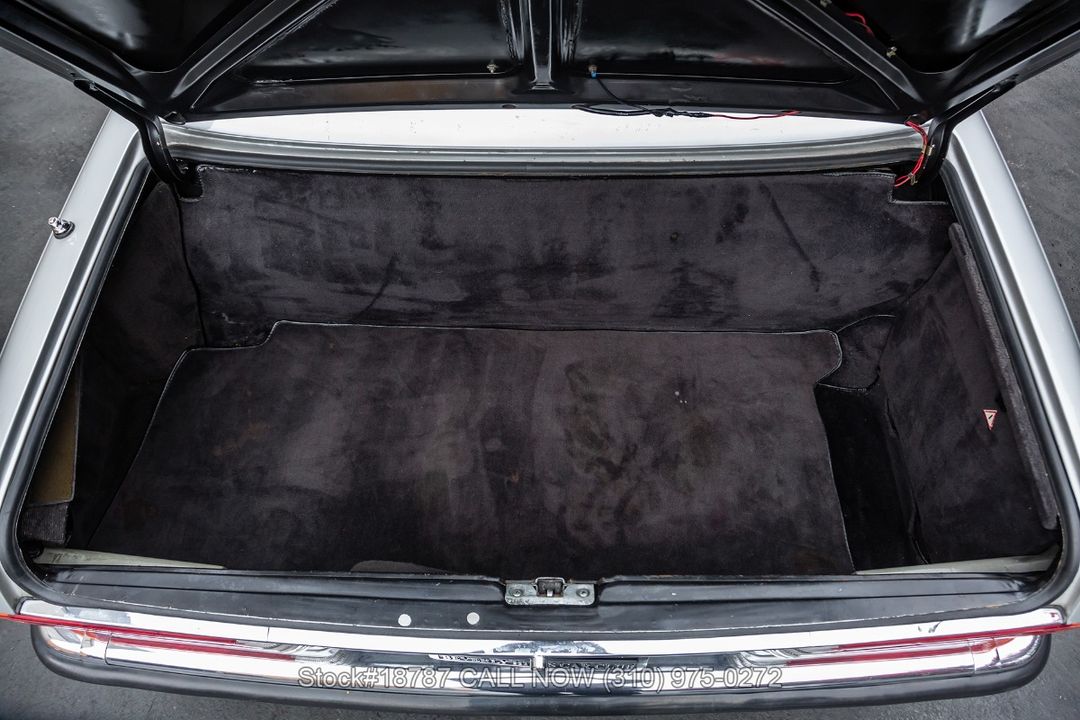 1982 Mercedes-Benz 280SL Euro-Spec