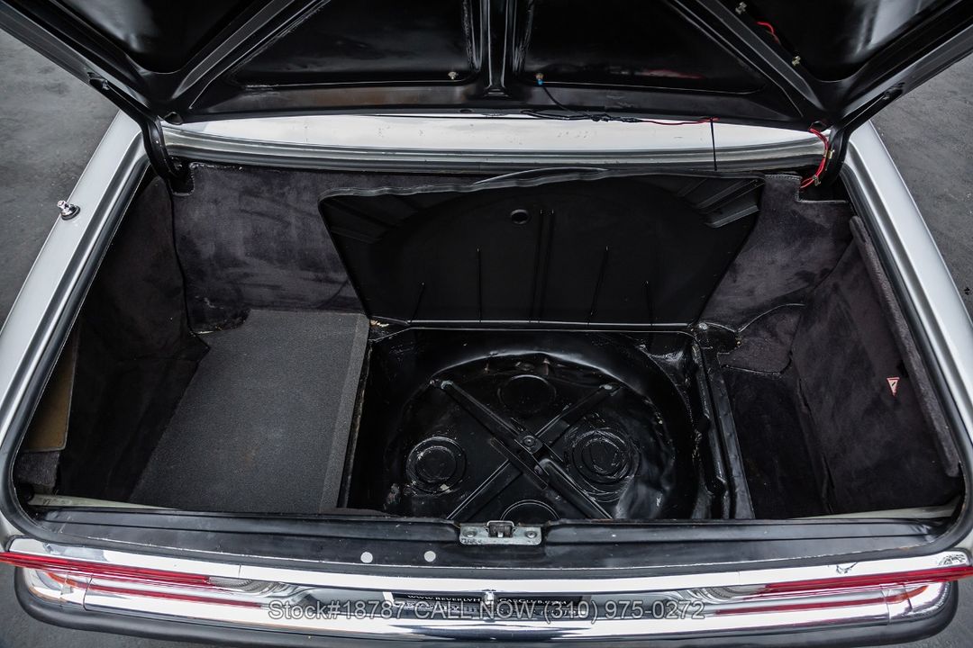 1982 Mercedes-Benz 280SL Euro-Spec