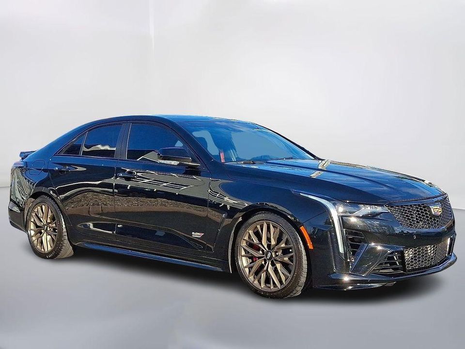 2025 Cadillac CT4