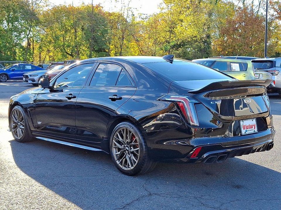 2025 Cadillac CT4
