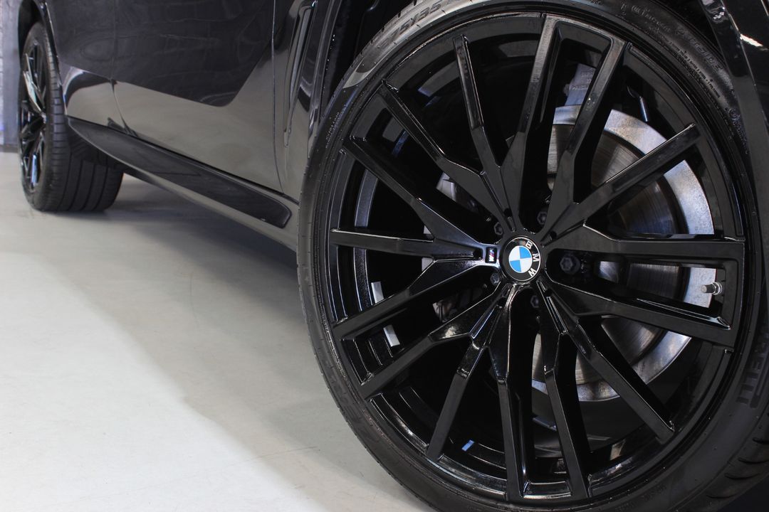 2023 BMW X5