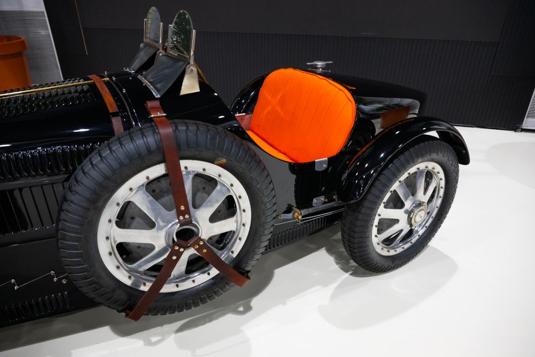 1927 Bugatti Type 35 by Pur Sang
