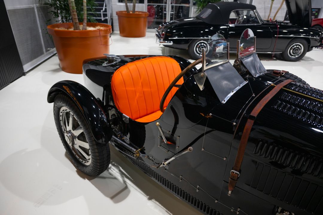 1927 Bugatti Type 35 by Pur Sang