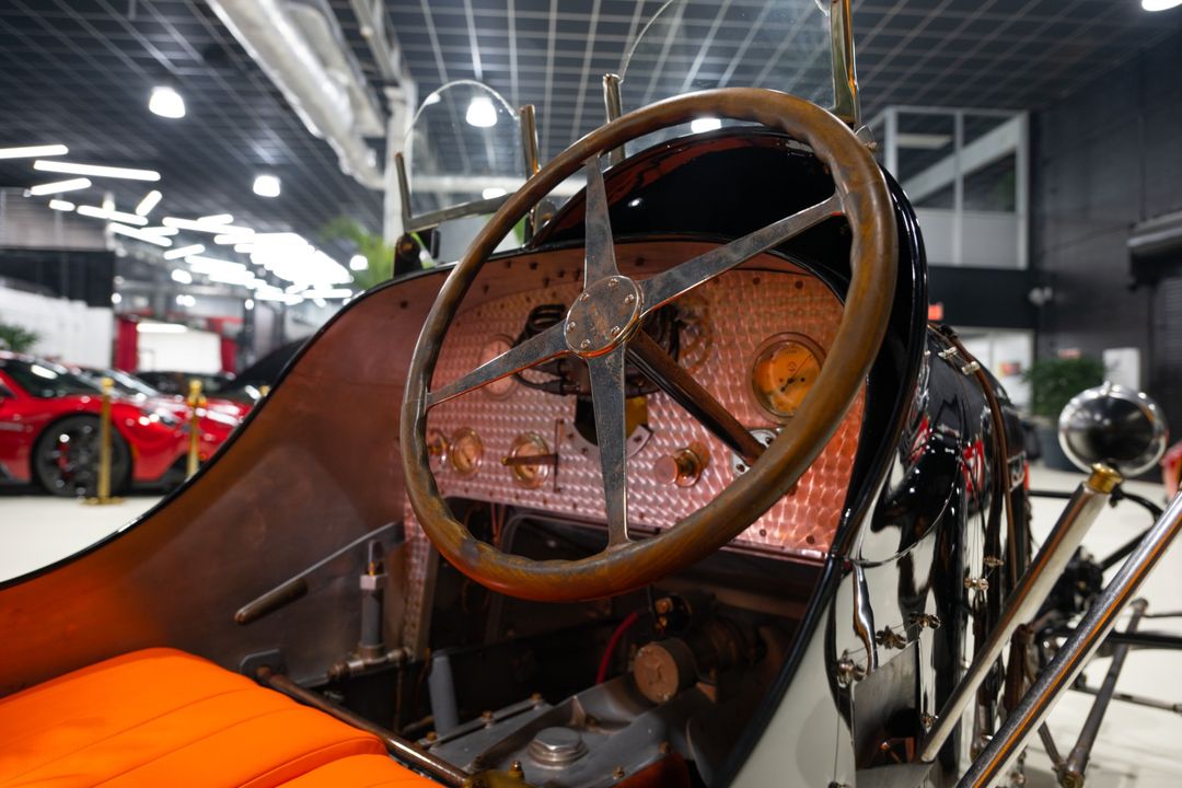 1927 Bugatti Type 35 by Pur Sang