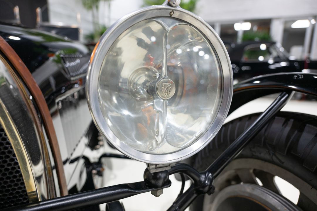 1927 Bugatti Type 35 by Pur Sang