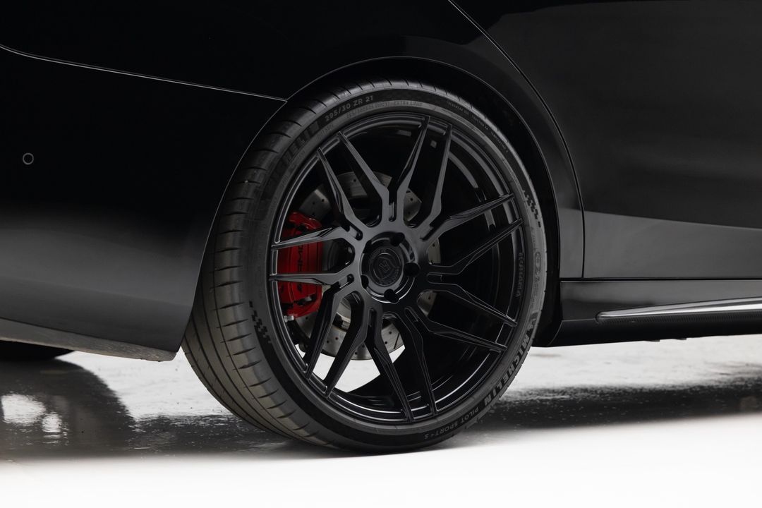 2019 Mercedes-Benz AMG S 63