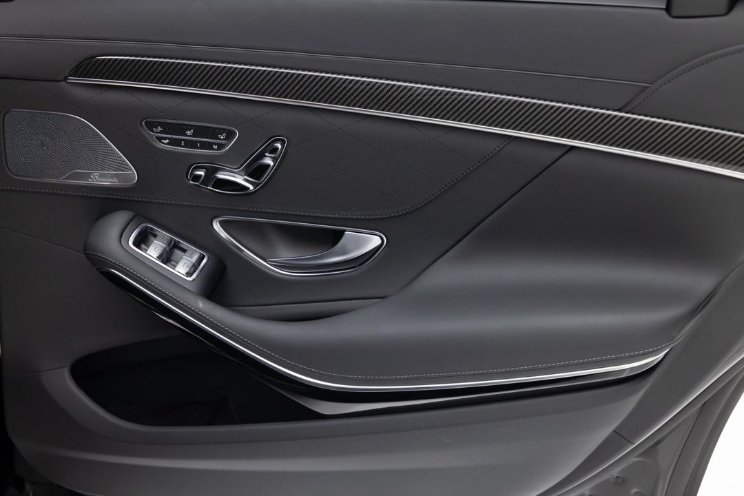 2019 Mercedes-Benz AMG S 63