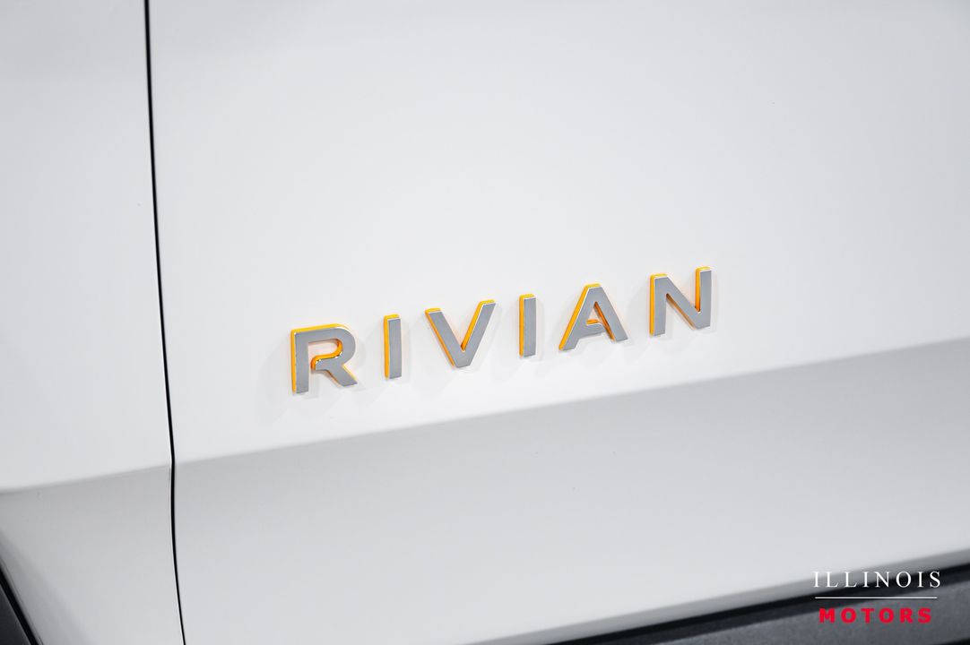 2022 Rivian R1T