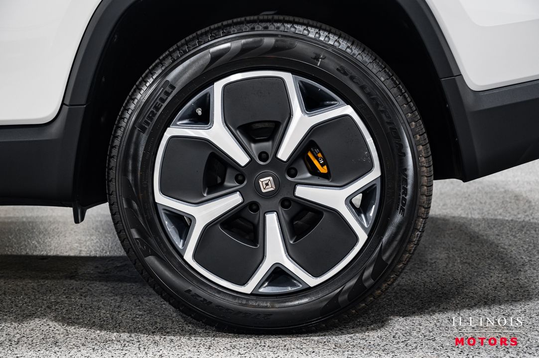 2022 Rivian R1T
