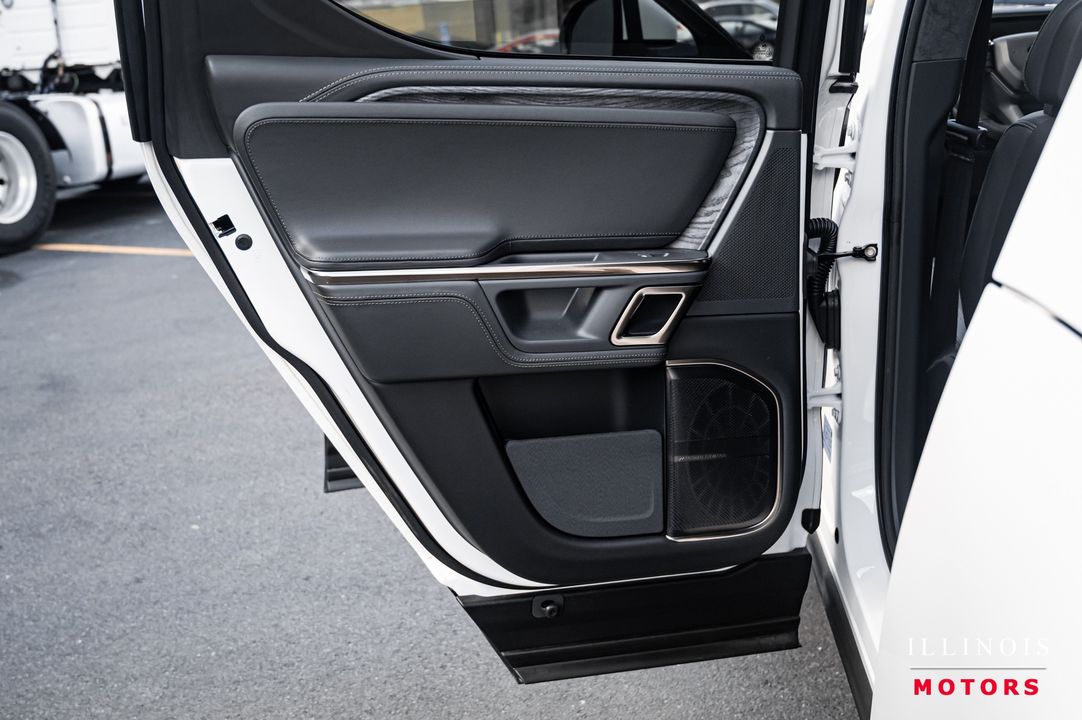 2022 Rivian R1T