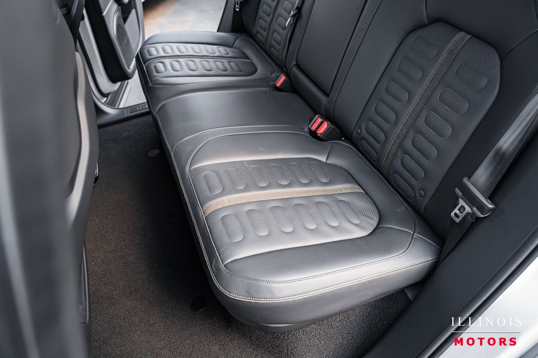 2022 Rivian R1T