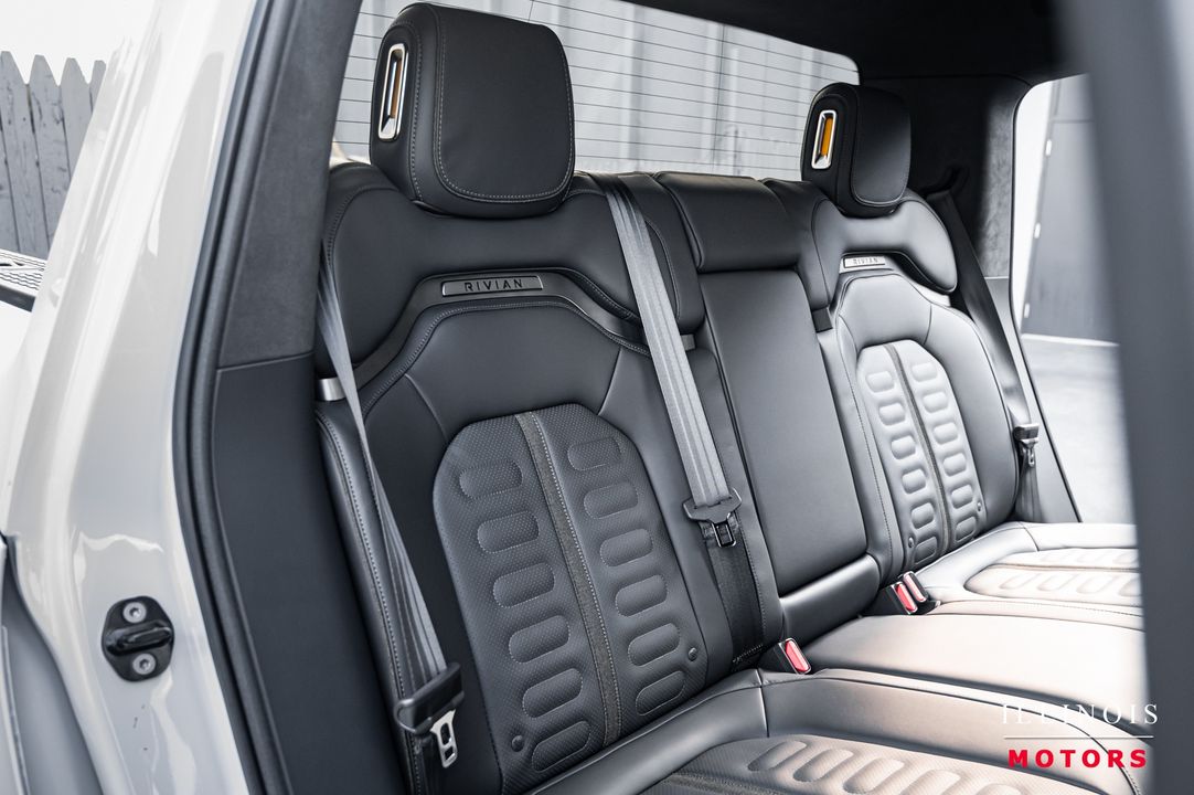 2022 Rivian R1T