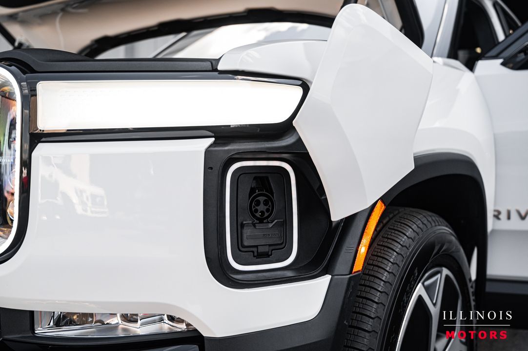 2022 Rivian R1T