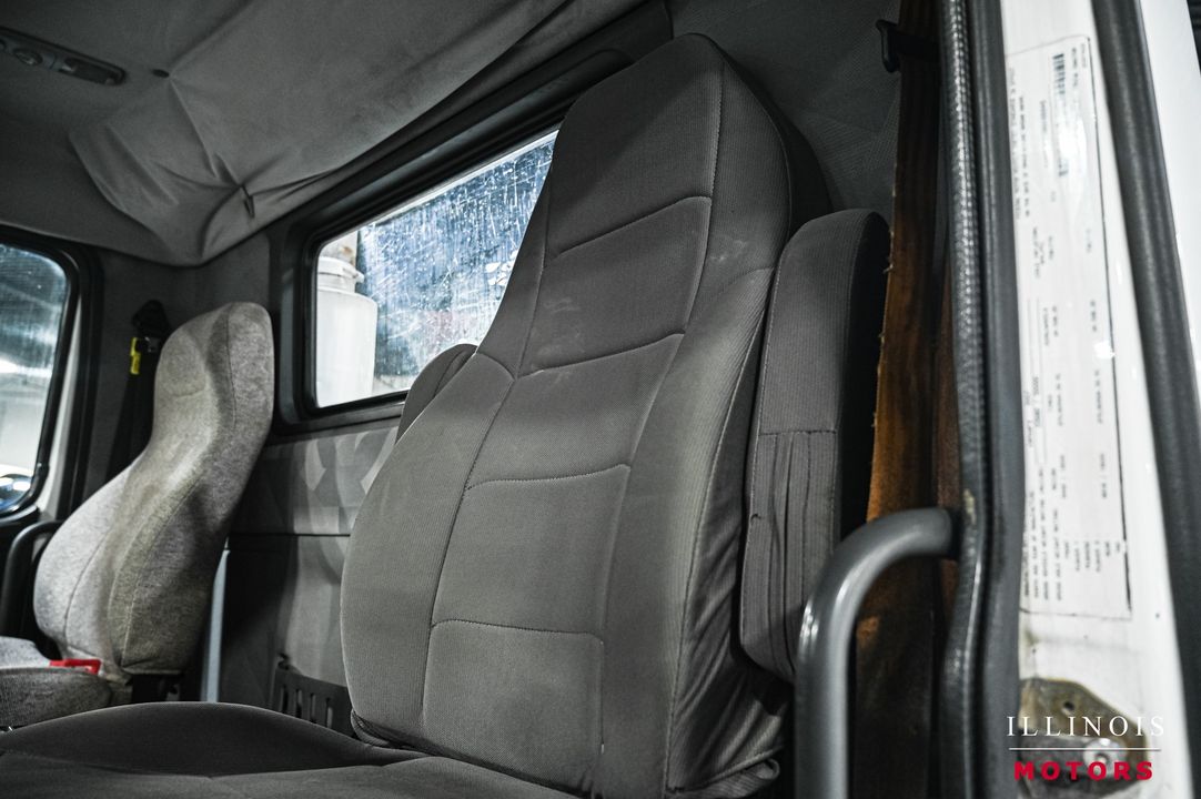 2008 Volvo VN VNM