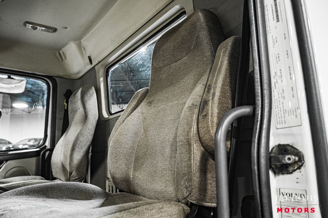 2016 Volvo VN VNL
