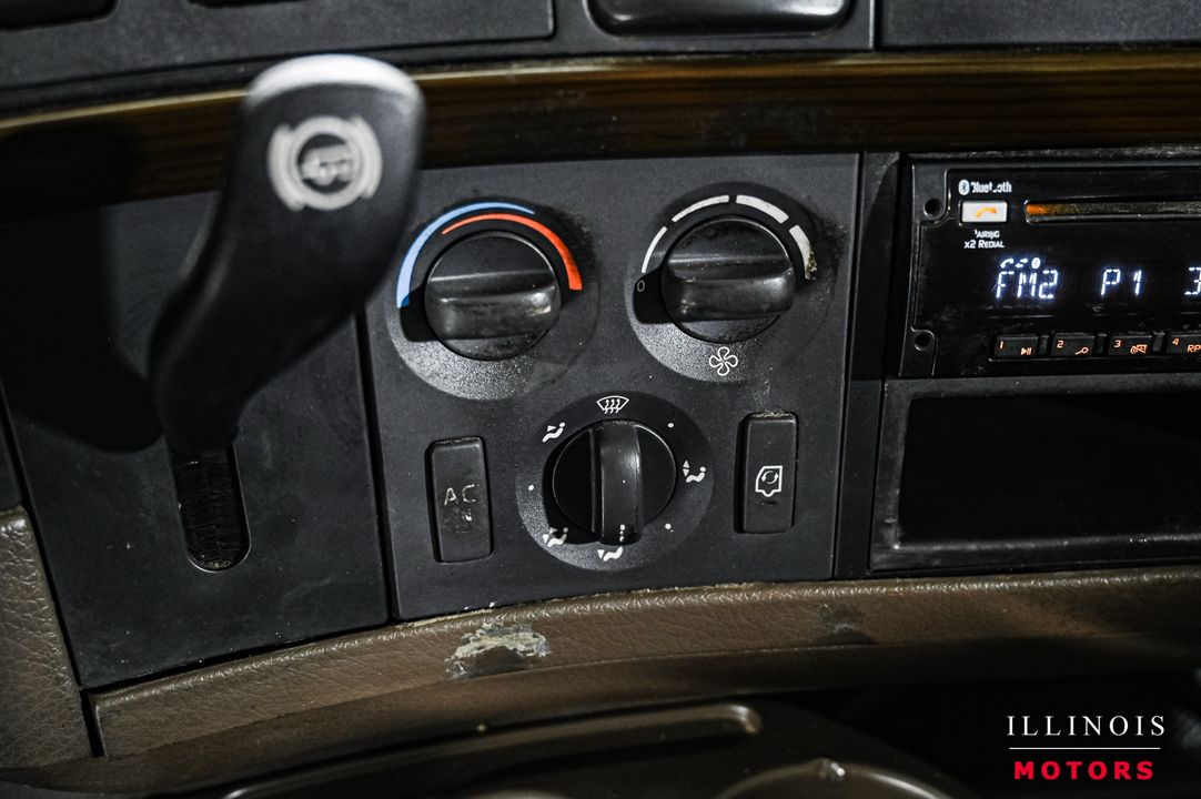 2016 Volvo VN VNL