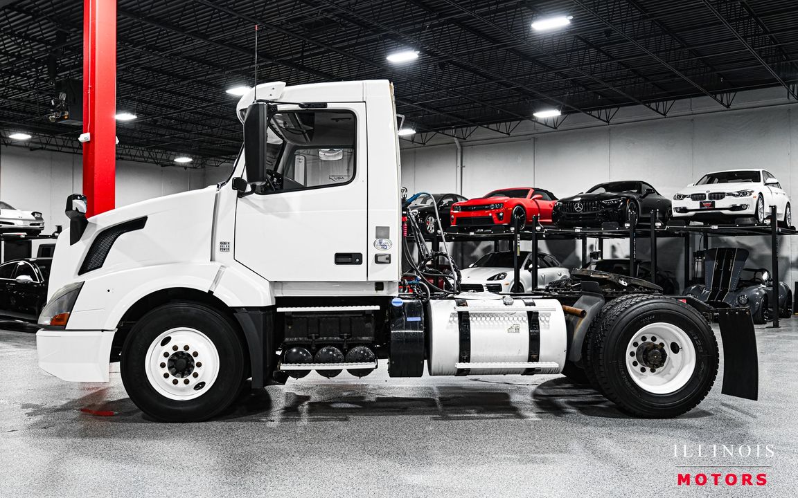 2016 Volvo VN VNL