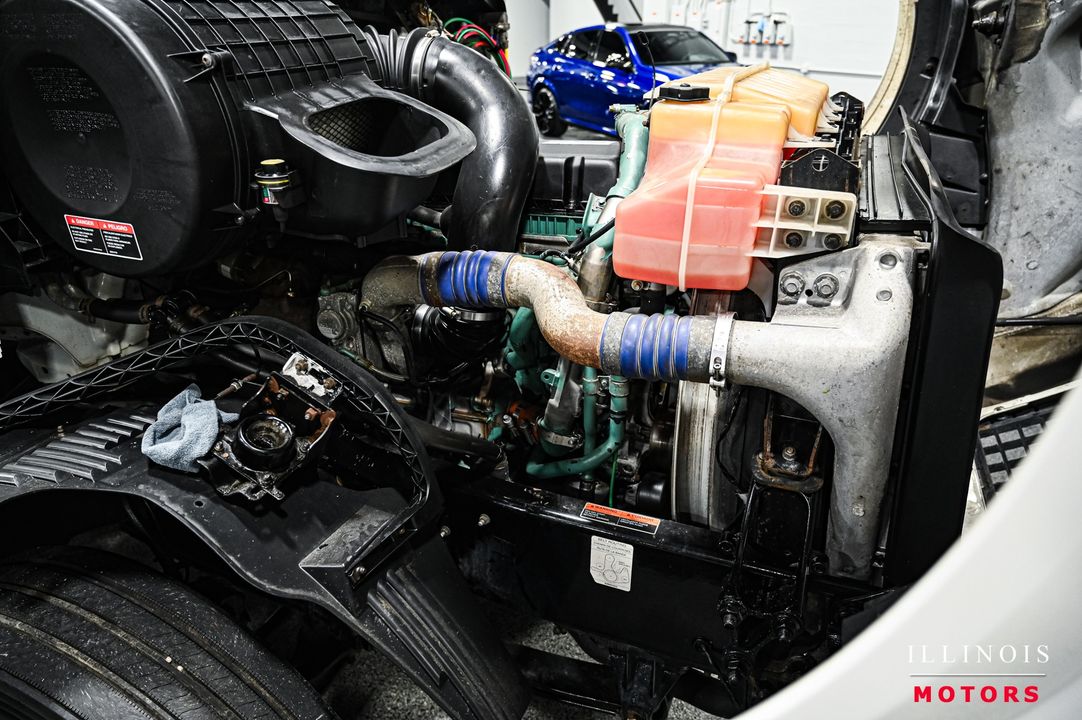 2016 Volvo VN VNL