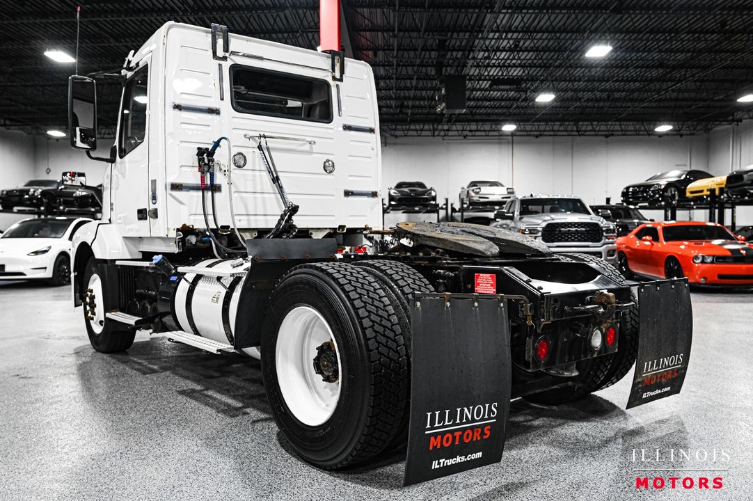 2016 Volvo VN VNL