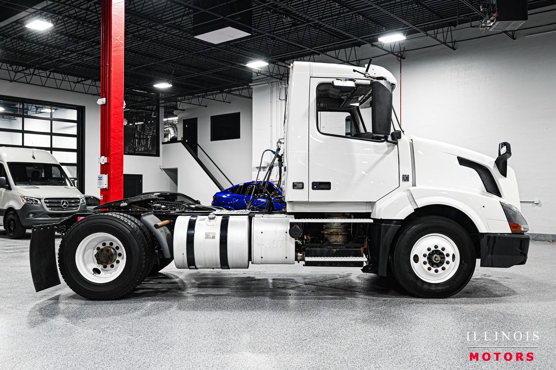 2016 Volvo VN VNL