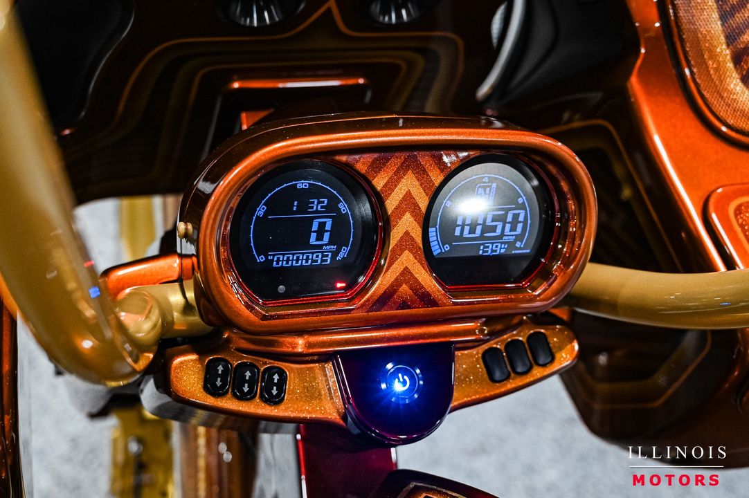 2015 Harley Davidson FLTRXS