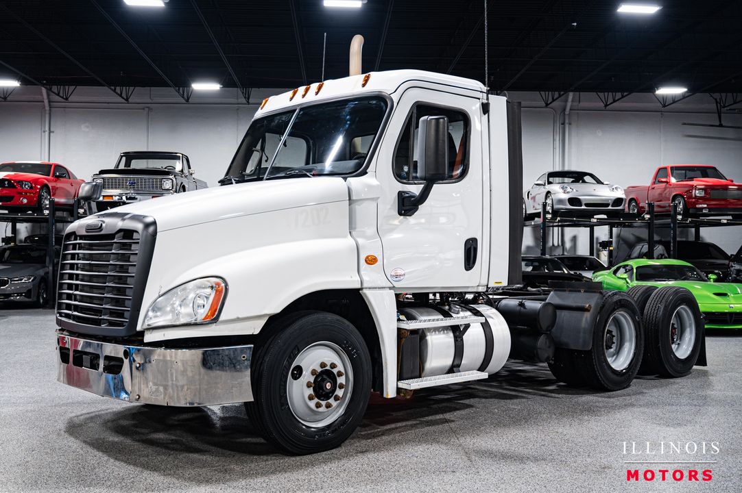 2017 Freightliner Cascadia 125