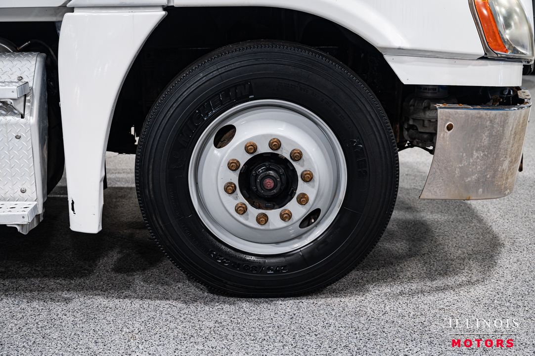 2017 Freightliner Cascadia 125