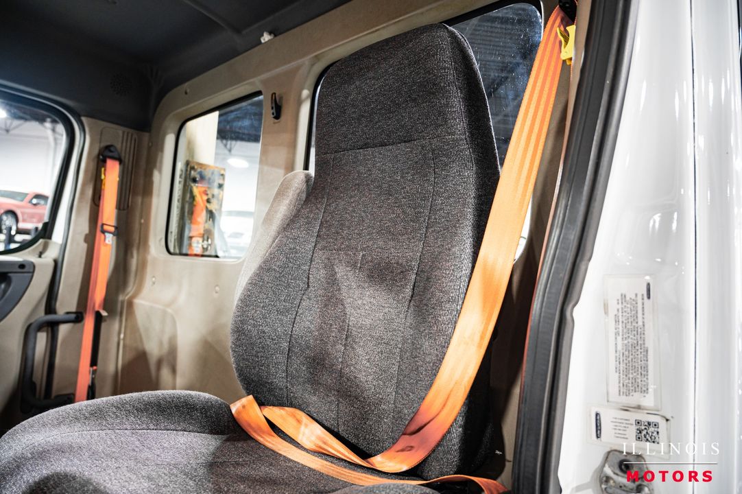 2017 Freightliner Cascadia 125
