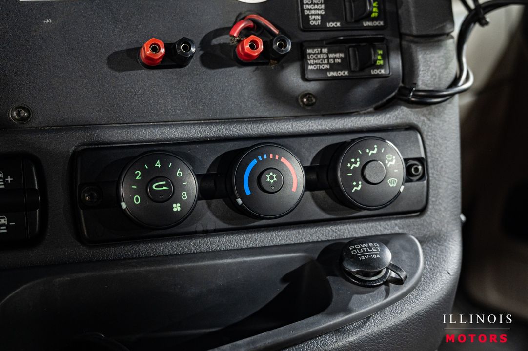 2017 Freightliner Cascadia 125