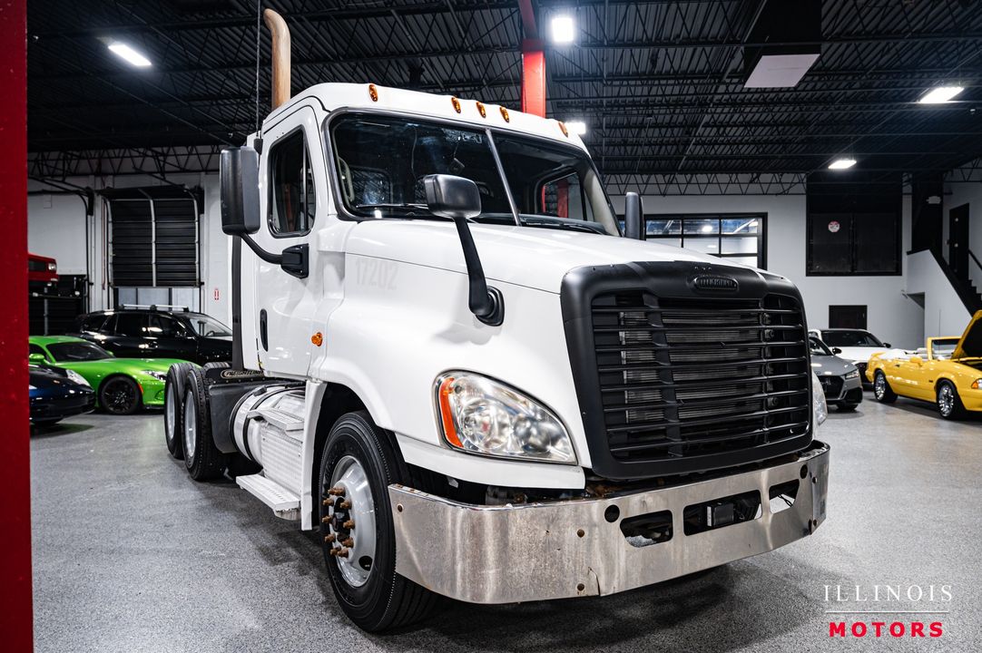 2017 Freightliner Cascadia 125