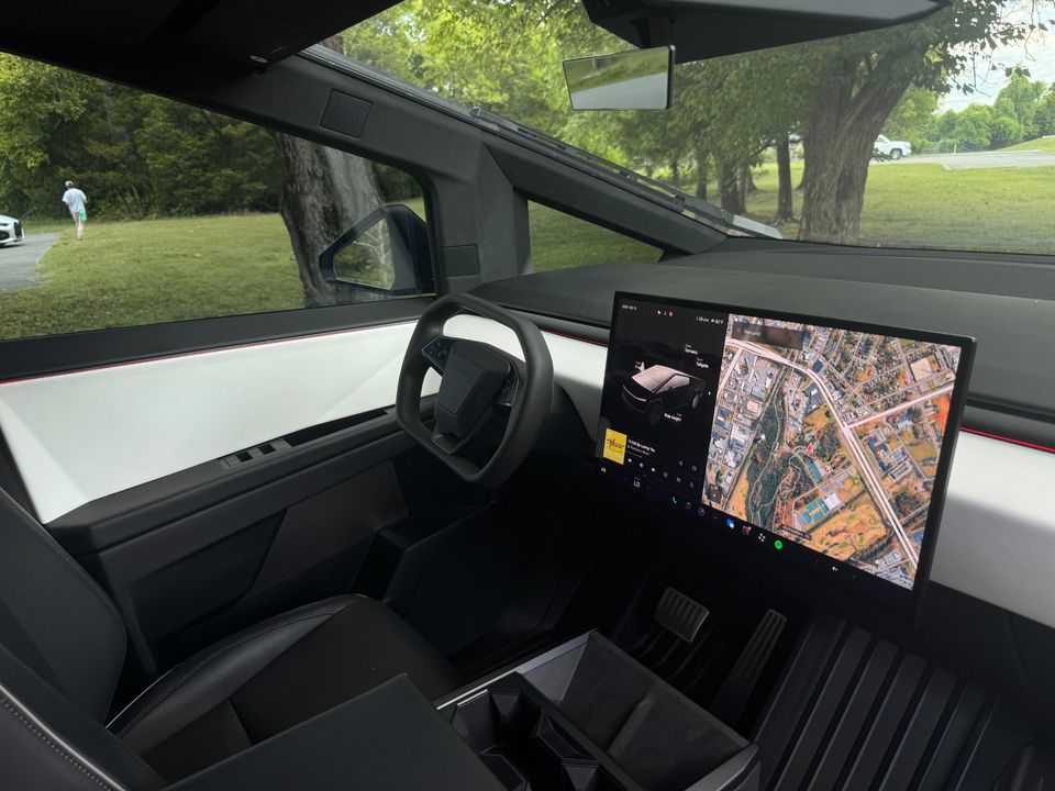 2024 Tesla Cybertruck