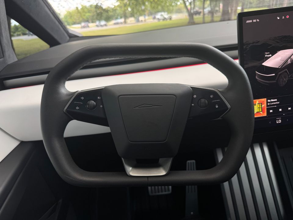 2024 Tesla Cybertruck