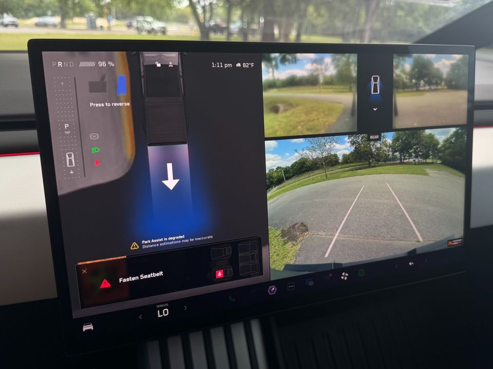 2024 Tesla Cybertruck