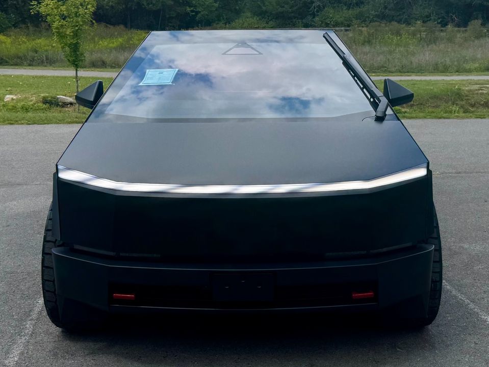 2024 Tesla Cybertruck
