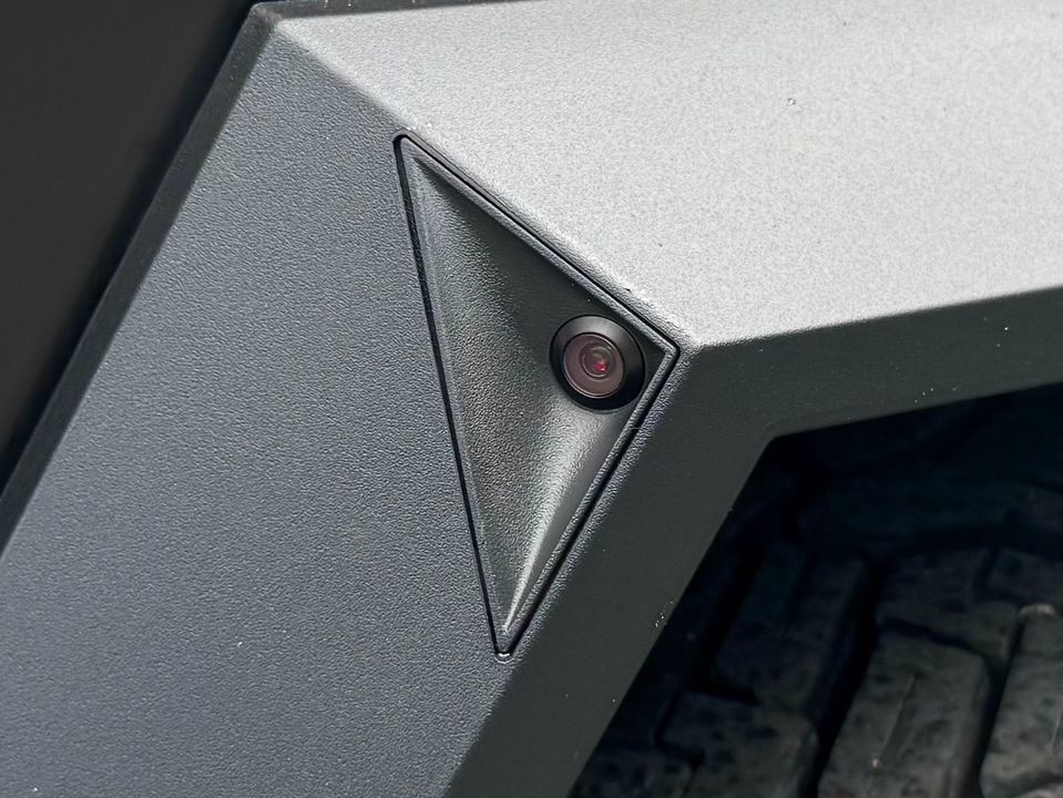 2024 Tesla Cybertruck
