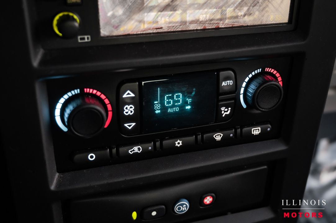 2005 HUMMER H2 SUT