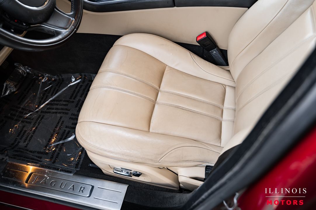 2013 Jaguar XJ