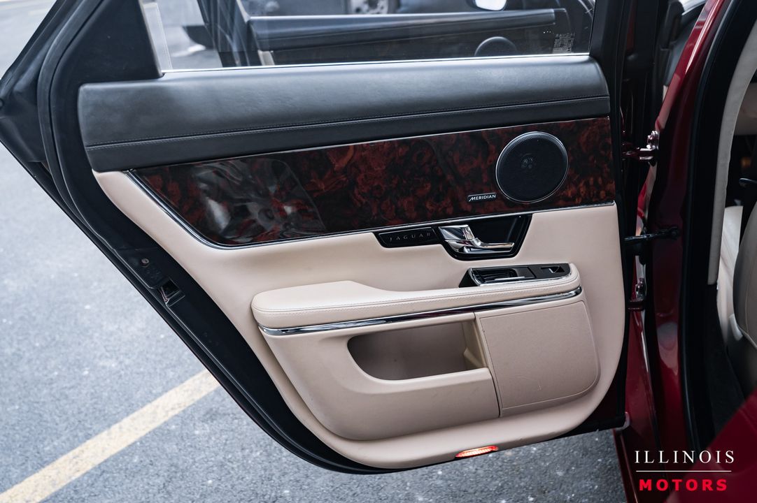 2013 Jaguar XJ