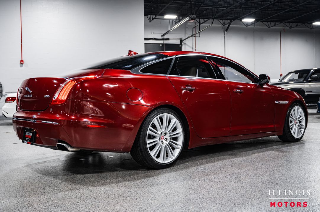 2013 Jaguar XJ