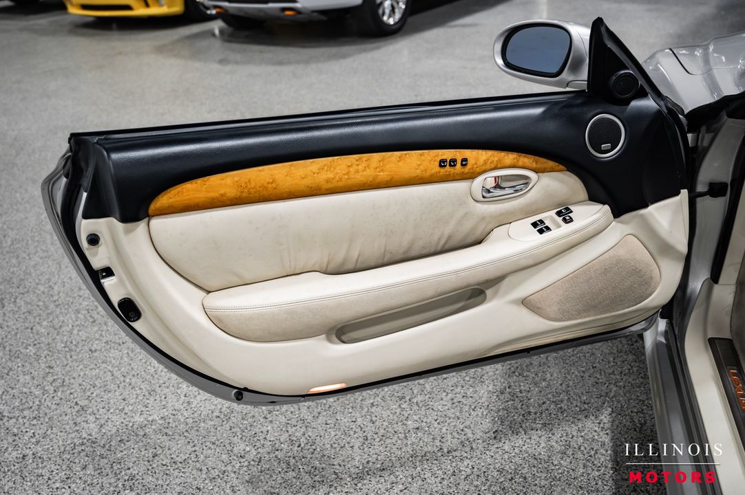 2003 Lexus SC 430