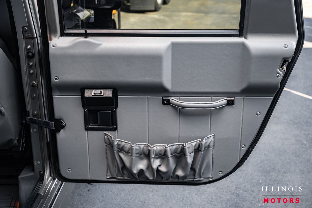 2001 AM GENERAL HUMMER