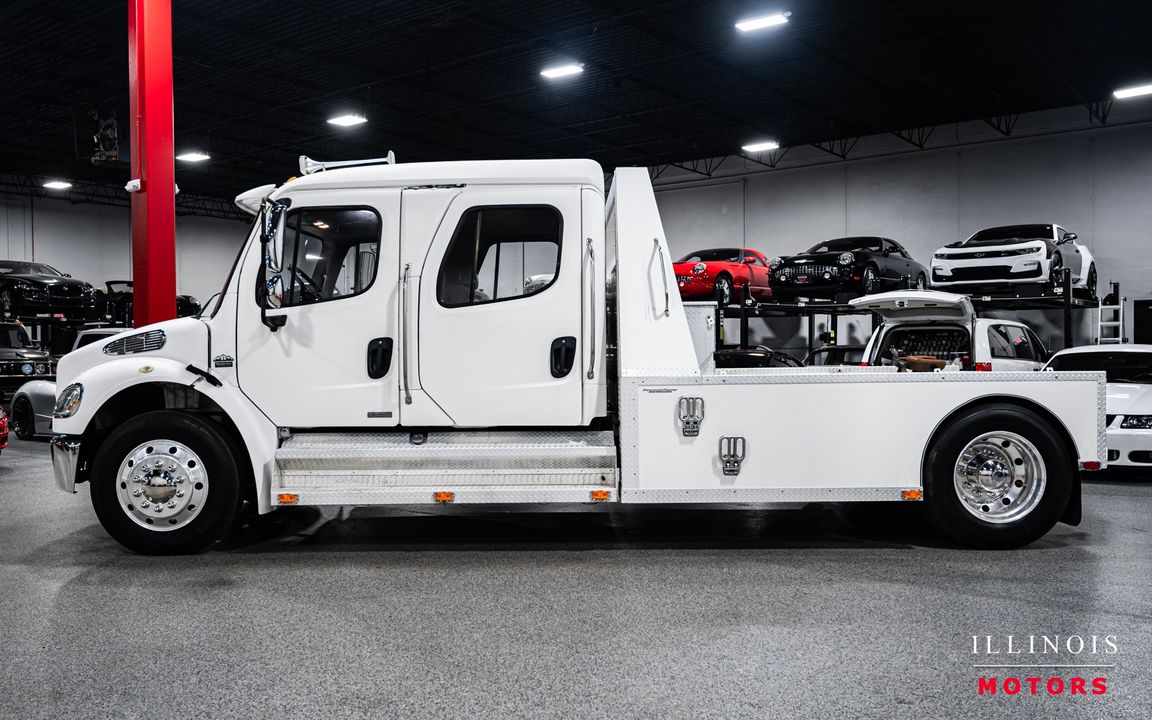 2007 Freightliner M2 106