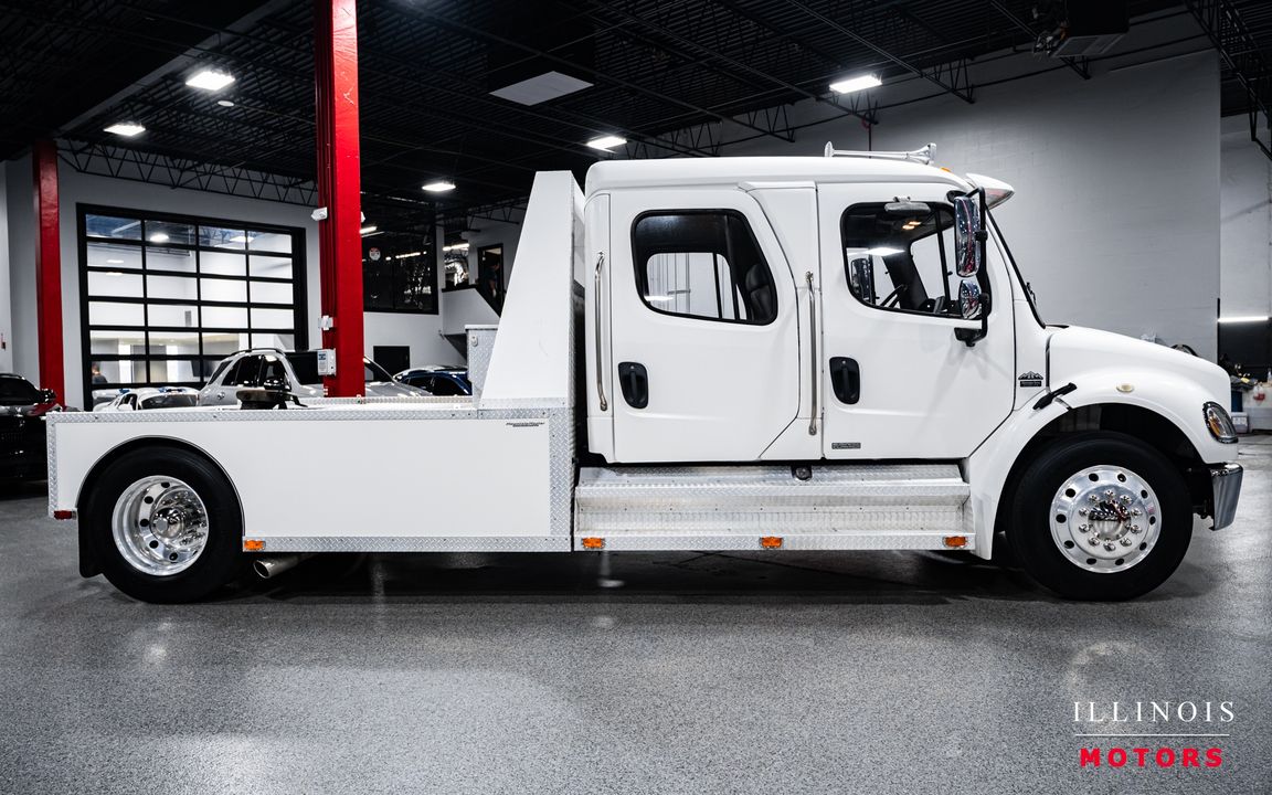 2007 Freightliner M2 106