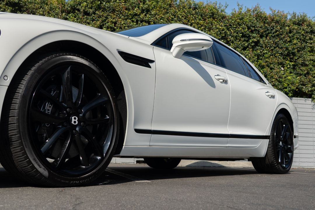 2024 Bentley Flying Spur