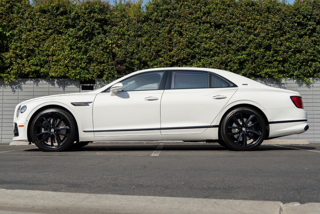 2024 Bentley Flying Spur