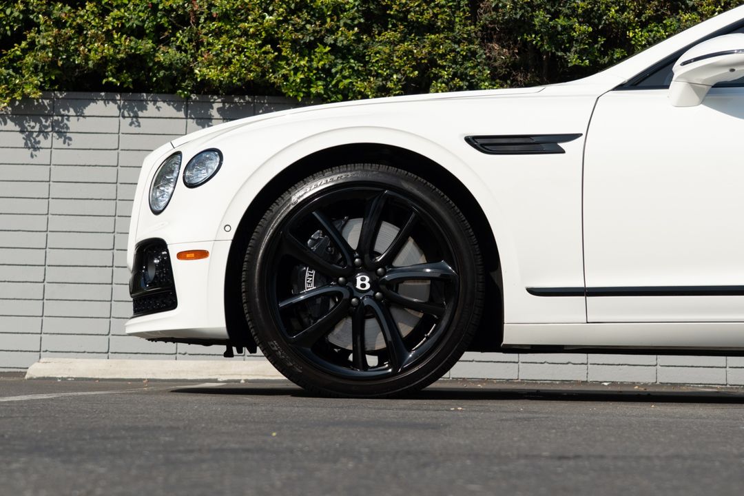 2024 Bentley Flying Spur