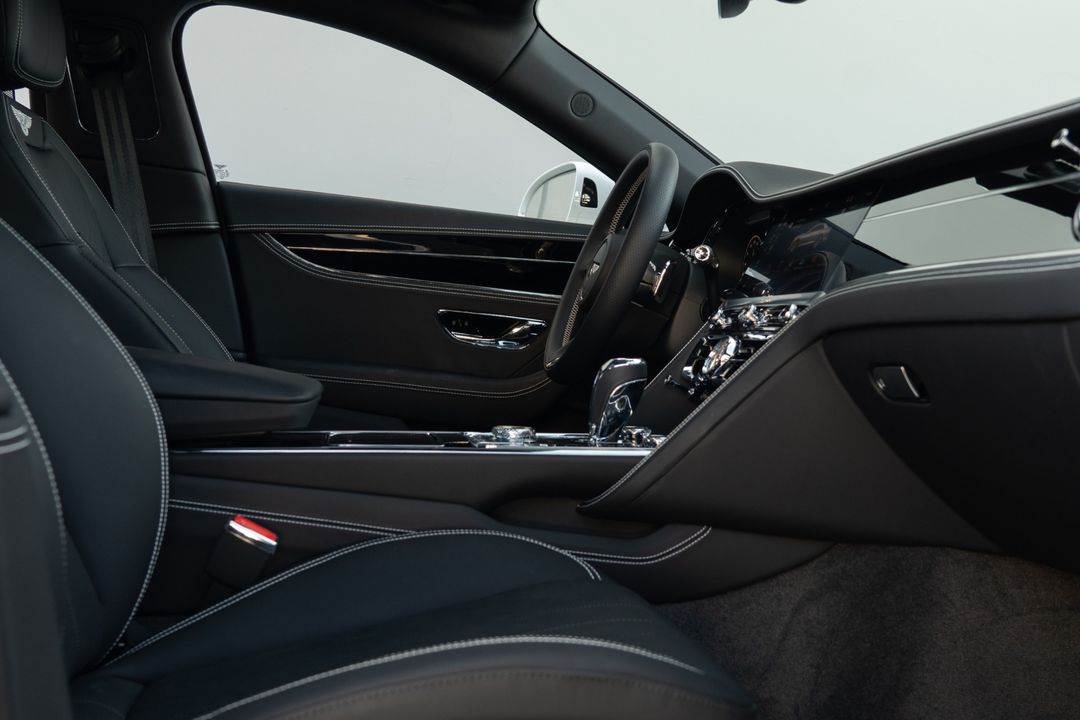 2024 Bentley Flying Spur